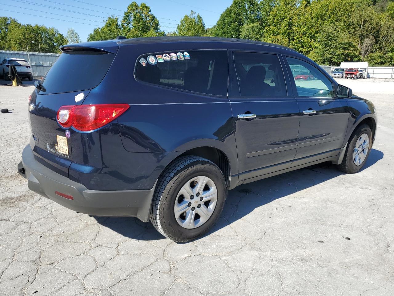 2011 CHEVROLET TRAVERSE