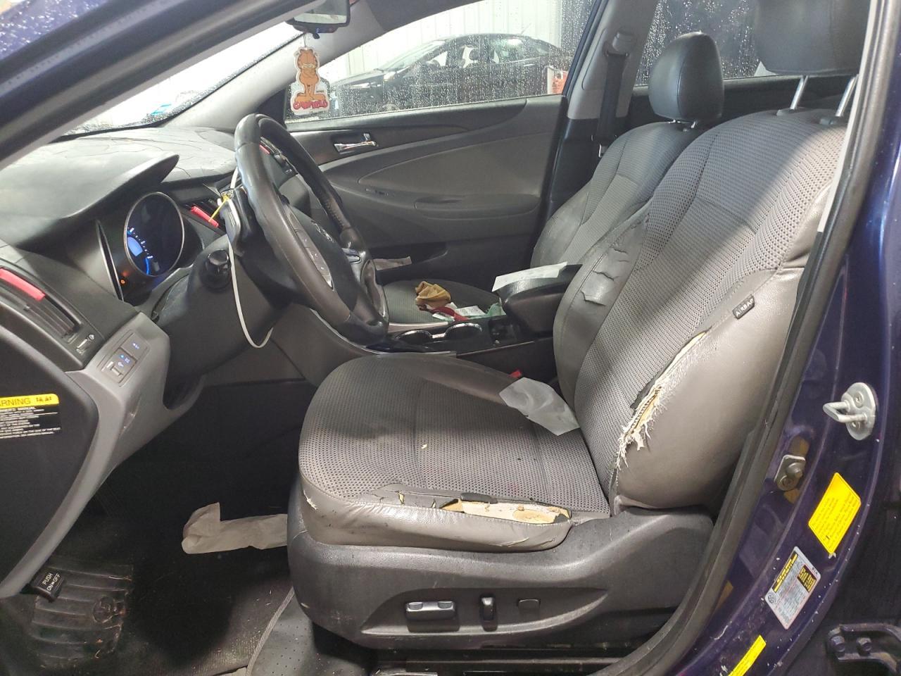 2012 HYUNDAI SONATA
