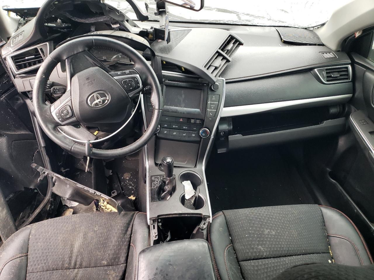 2015 TOYOTA CAMRY