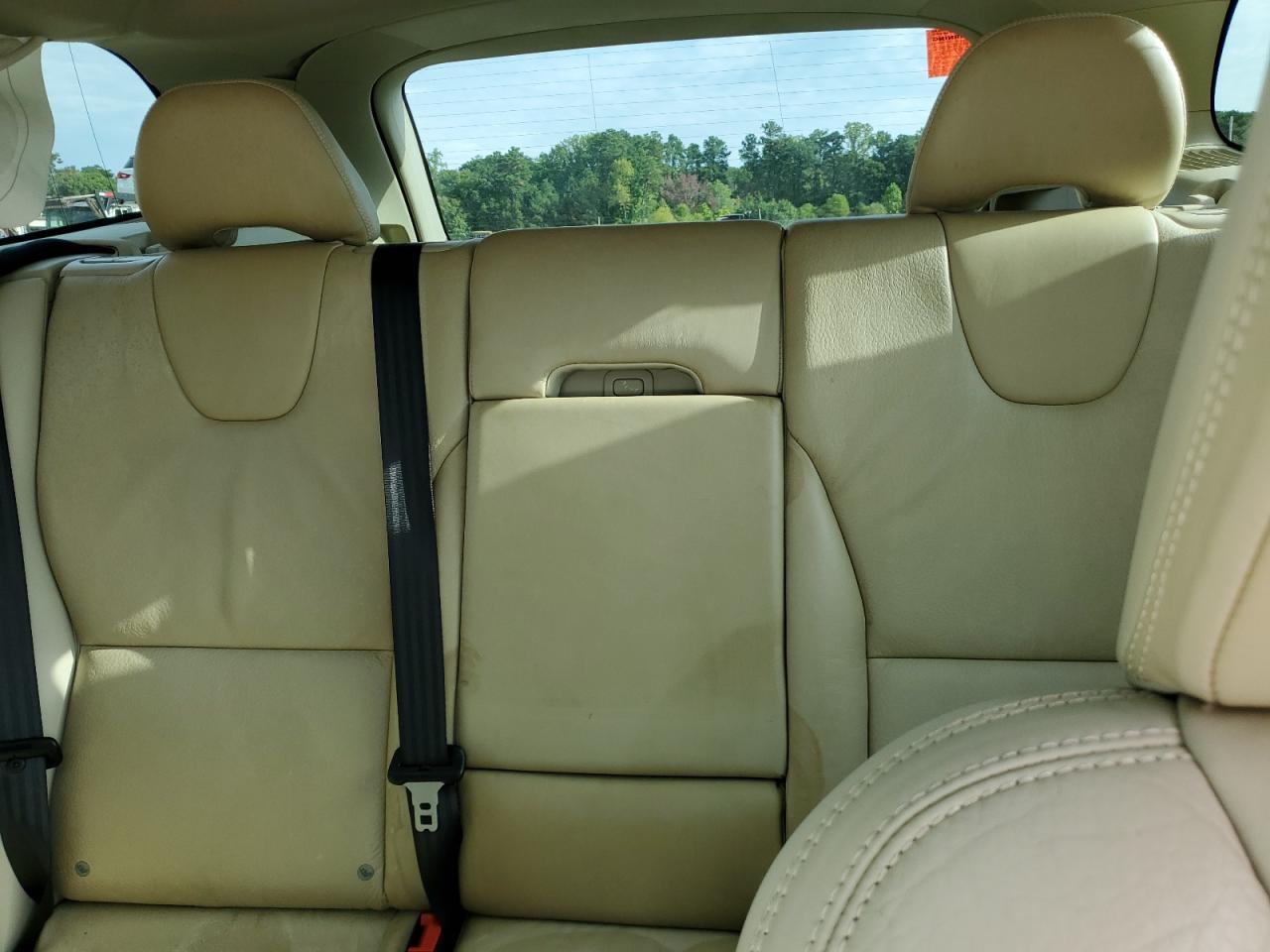2010 VOLVO XC60