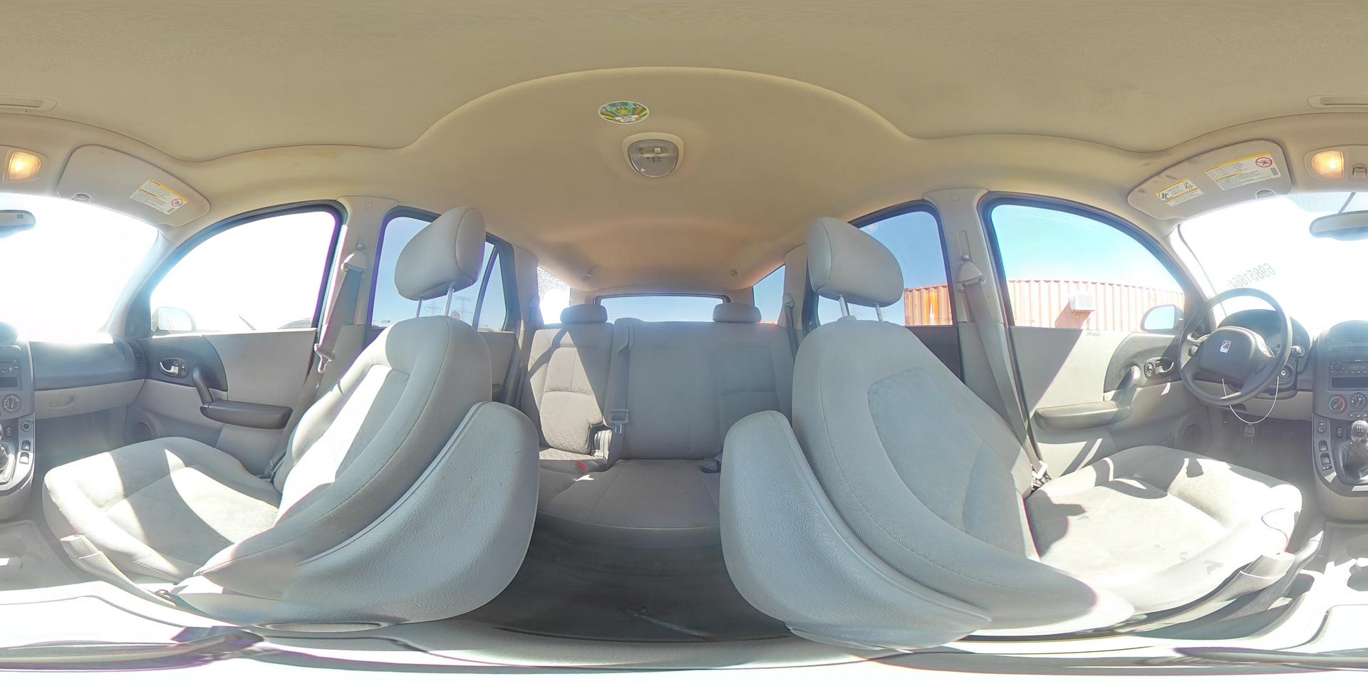 2005 SATURN Vue