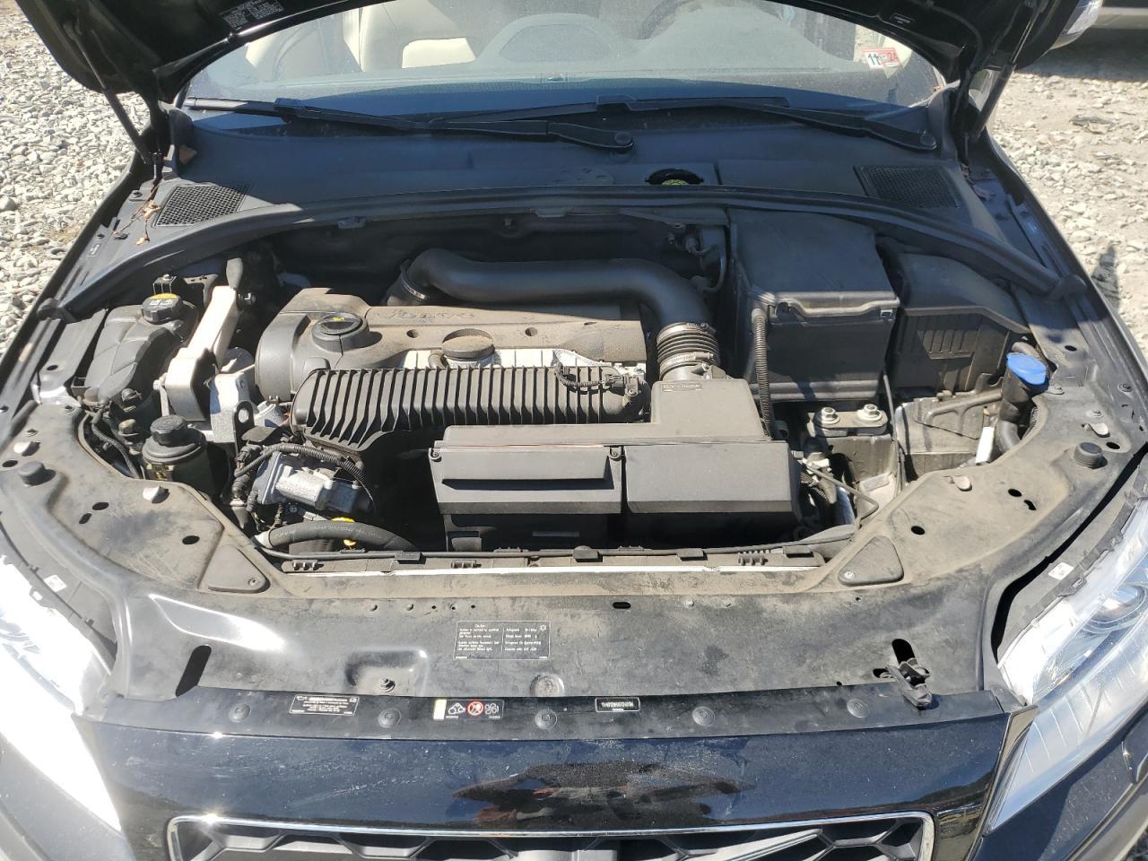 2016 VOLVO XC70