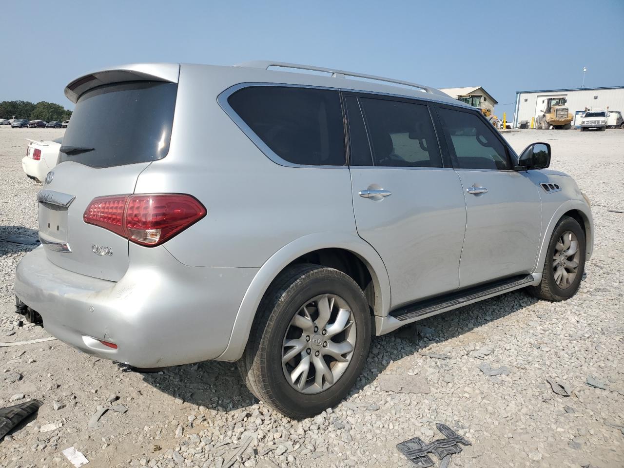 2011 INFINITI QX56