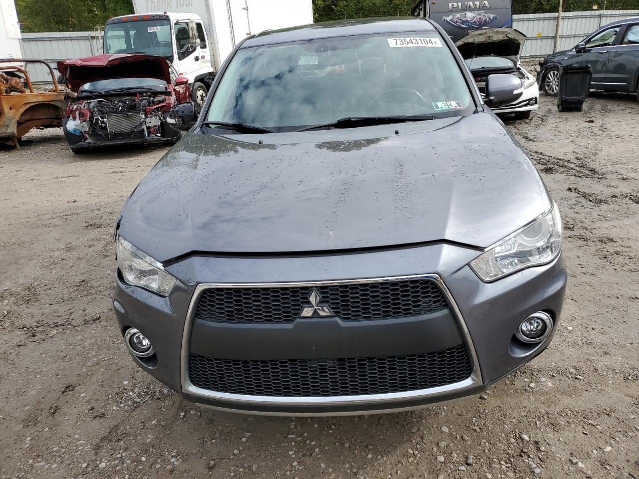 2012 MITSUBISHI outlander