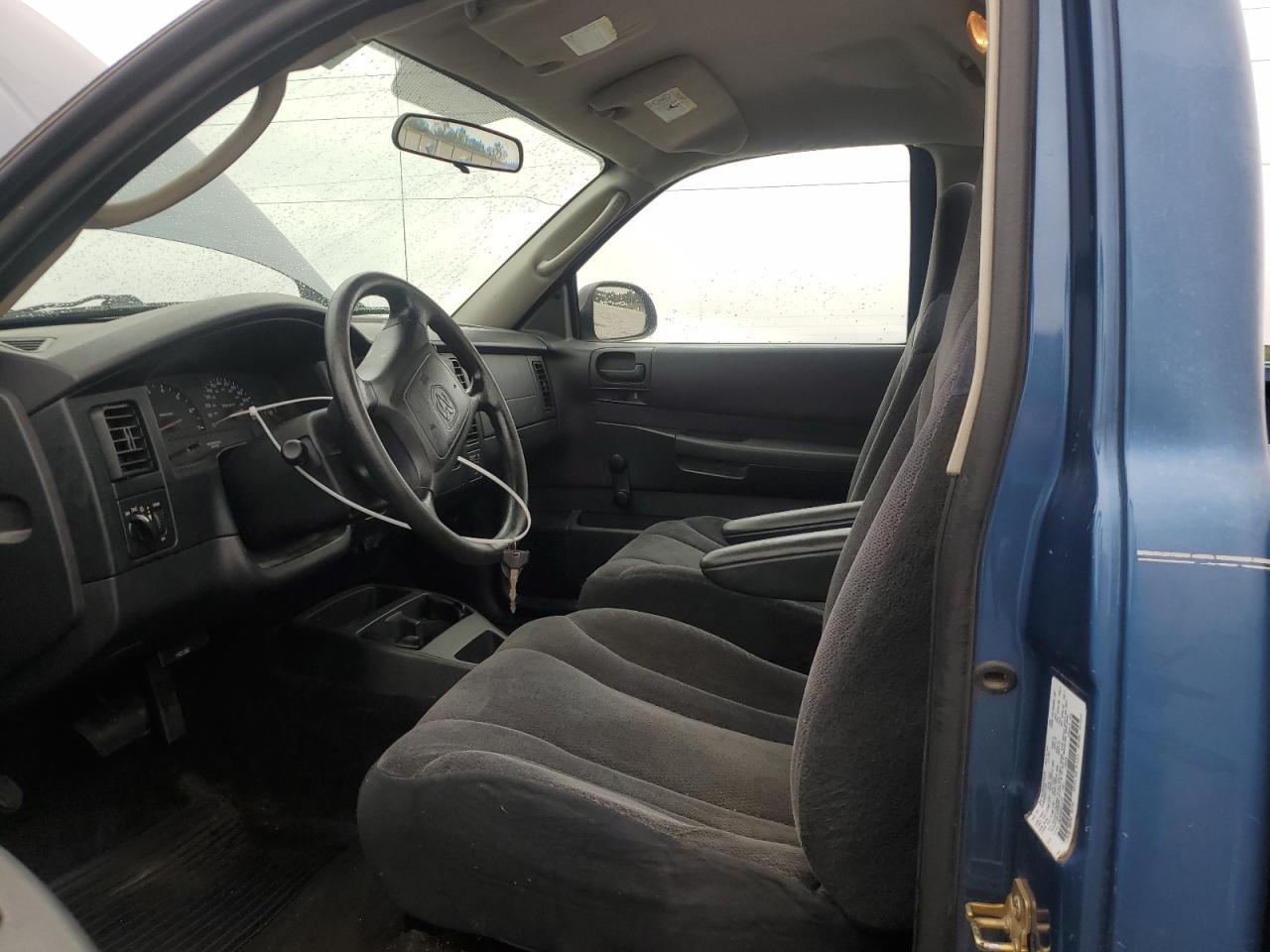 2004 DODGE Dakota