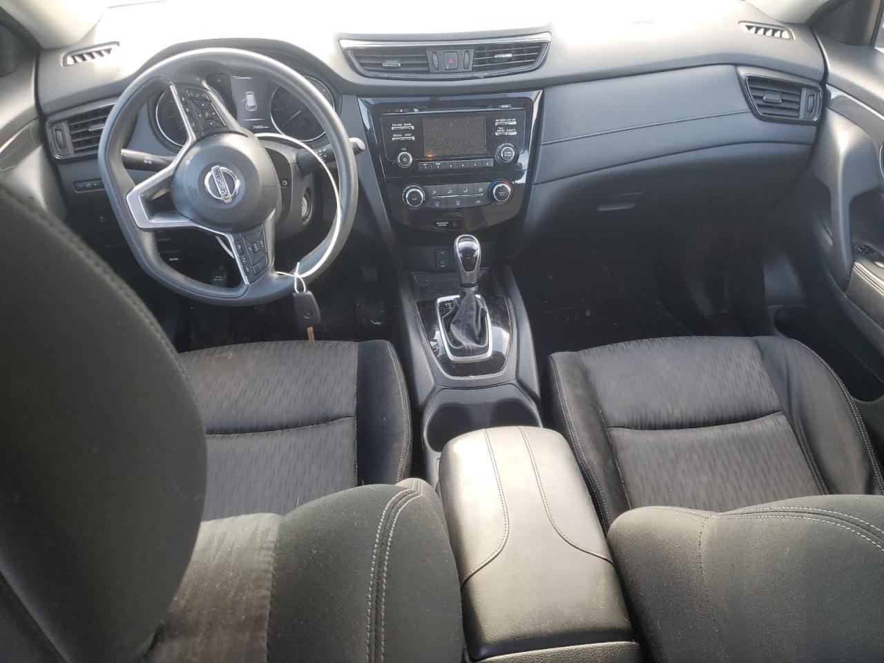 2017 NISSAN ROGUE