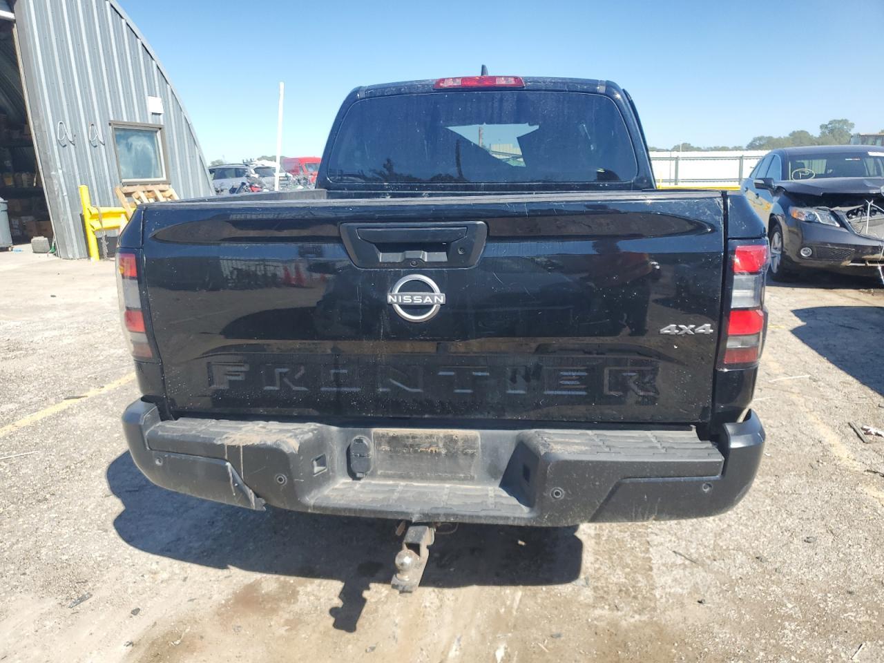 2023 NISSAN Frontier