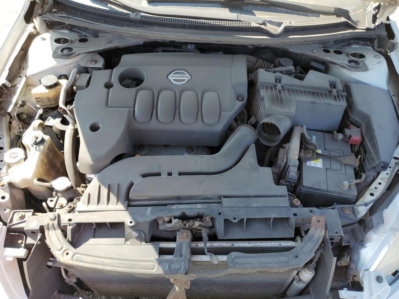 2010 NISSAN ALTIMA