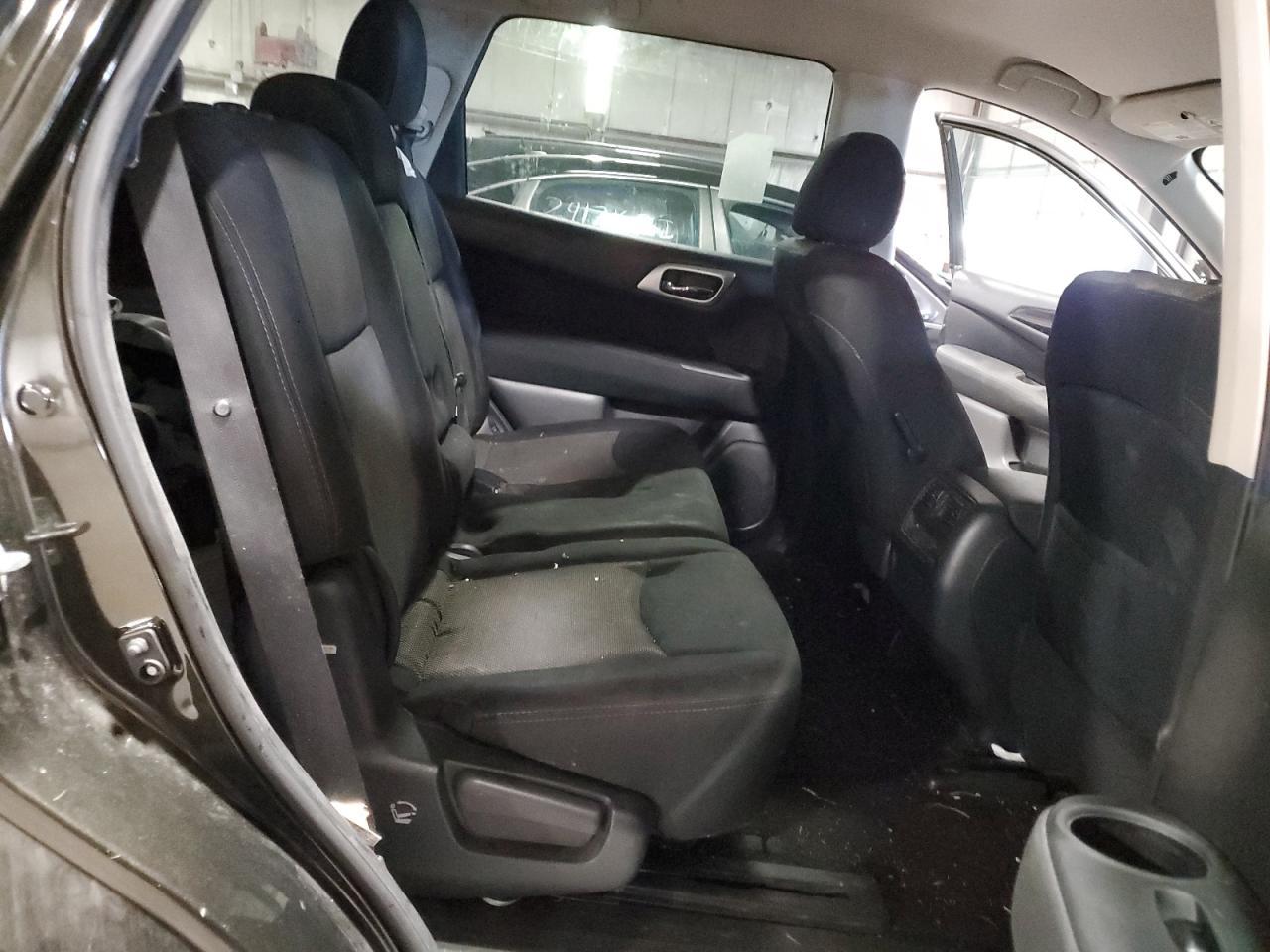 2017 NISSAN PATHFINDER