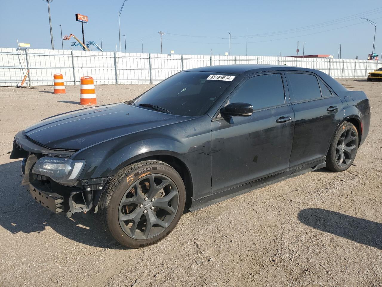 2021 CHRYSLER 300