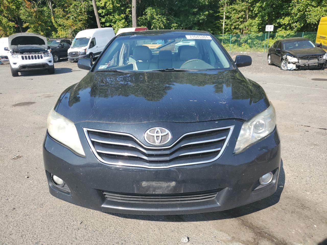 2010 TOYOTA CAMRY