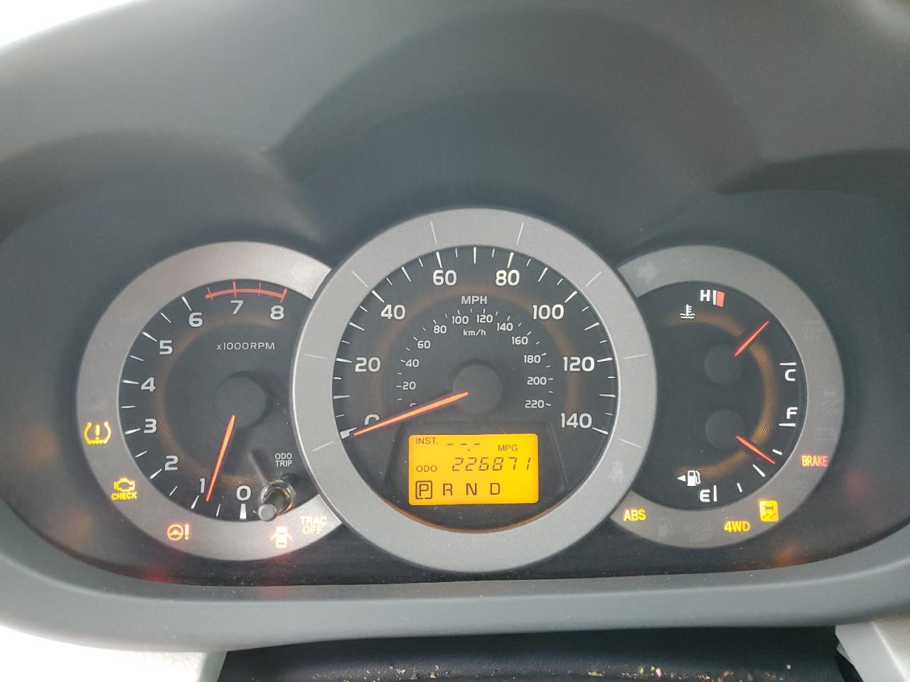 2011 TOYOTA RAV4