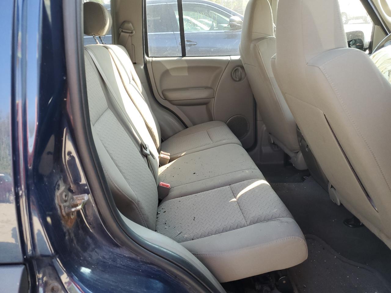 2005 JEEP Liberty