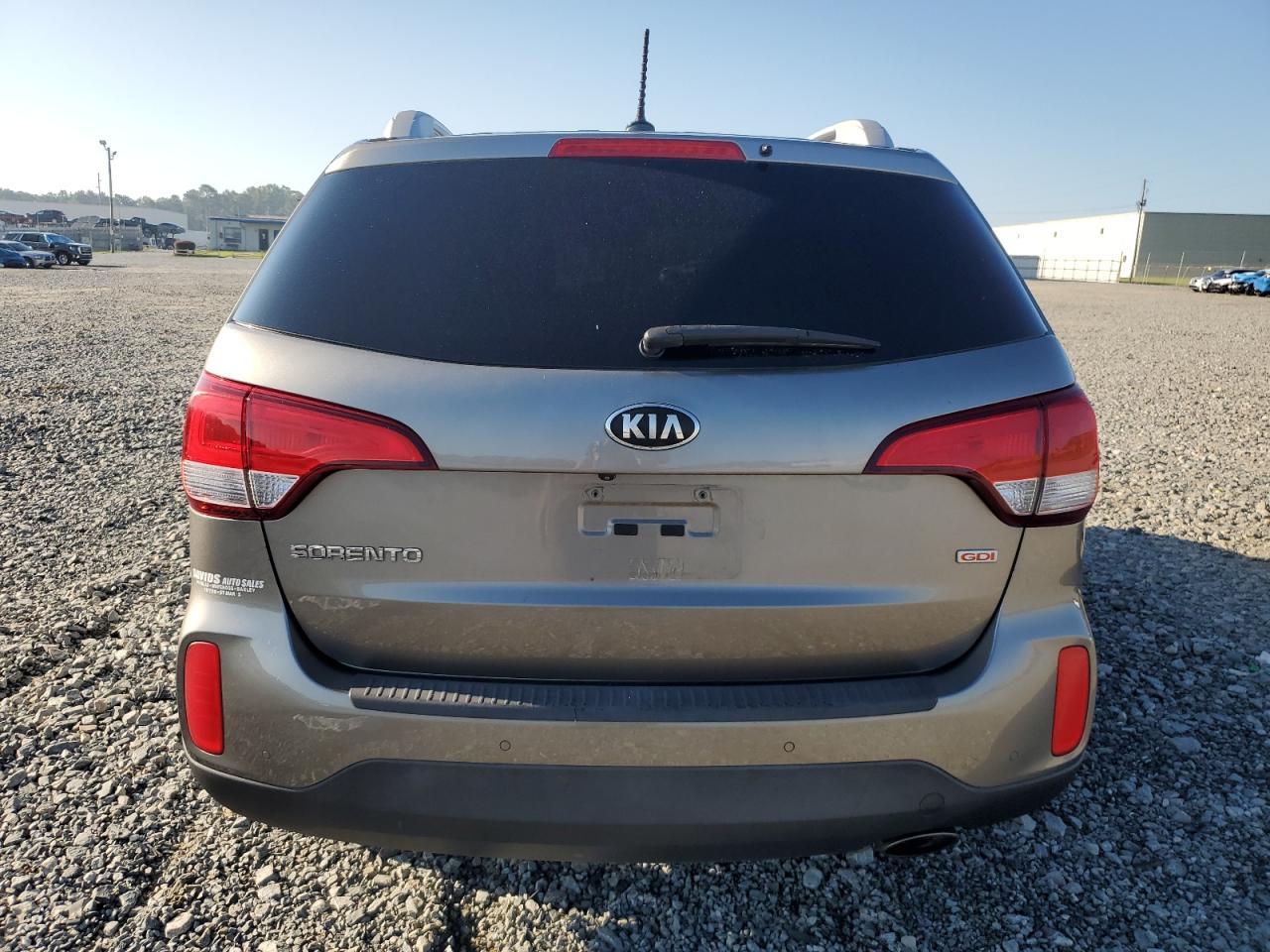 2015 KIA SORENTO