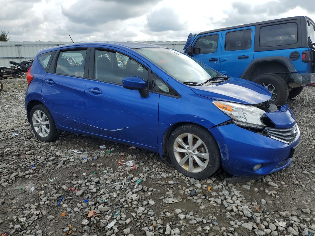 2016 NISSAN Versa Note