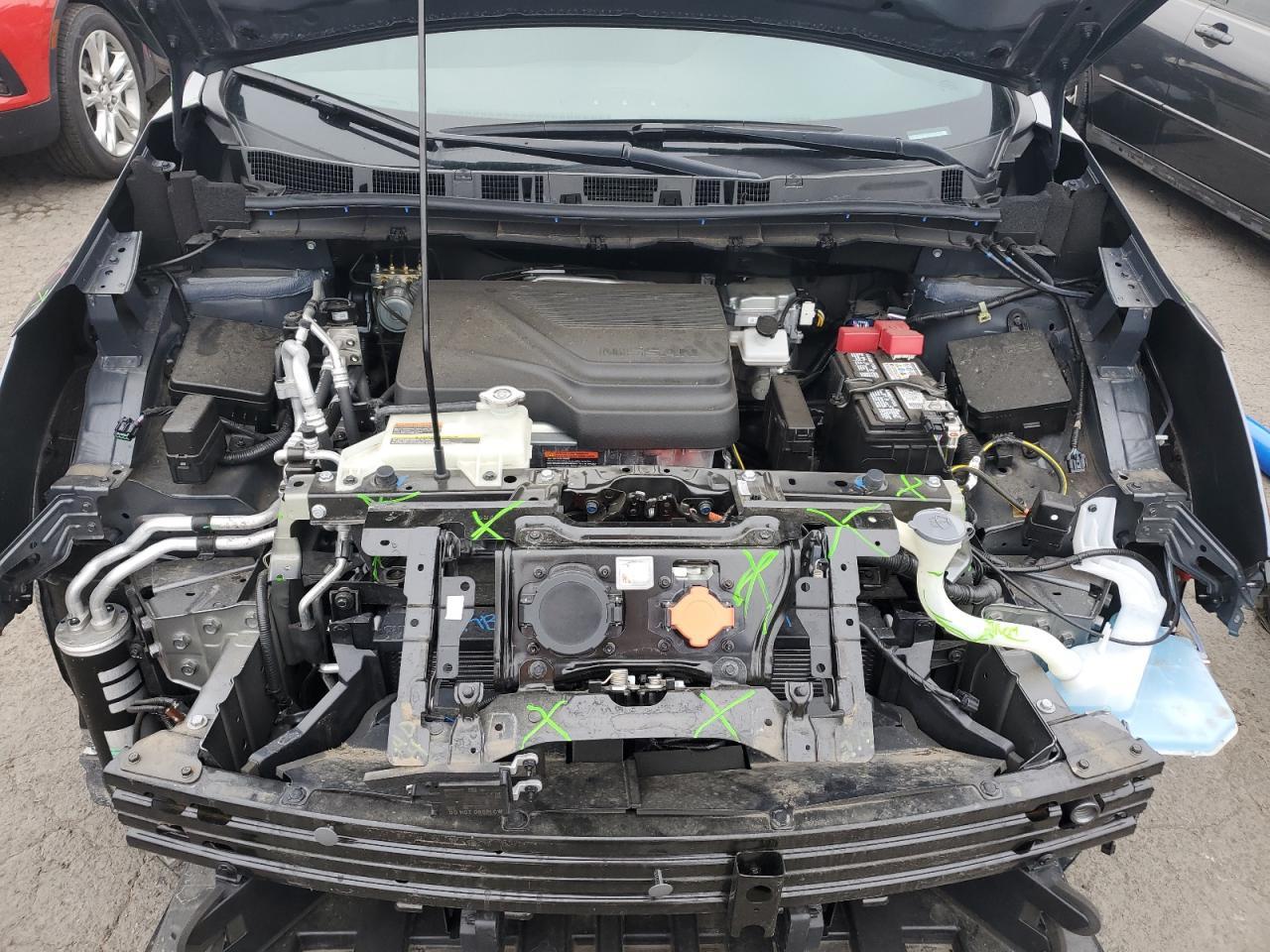 2025 NISSAN LEAF