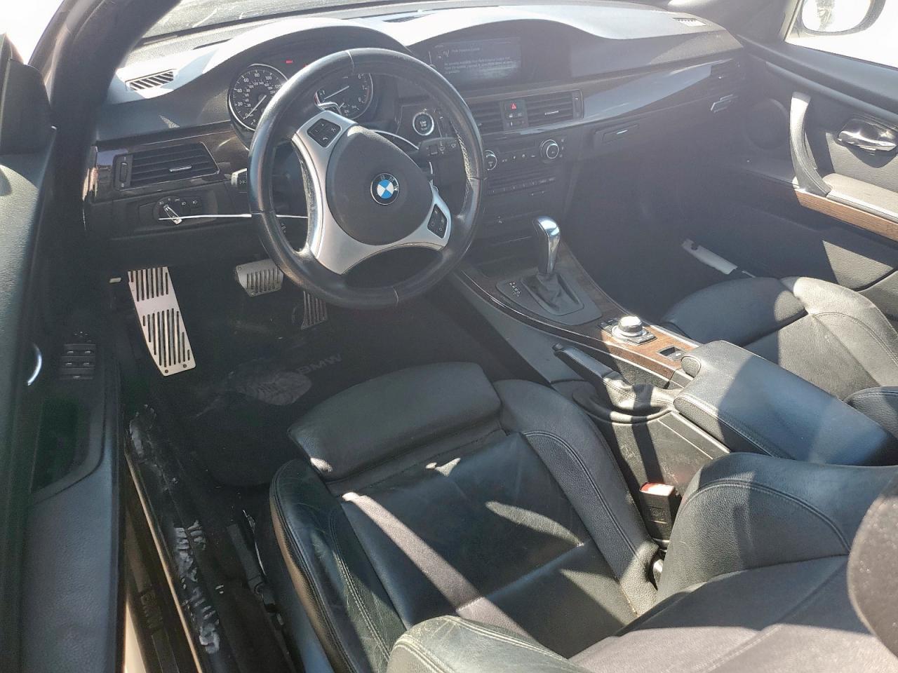 2011 BMW 3 SERIES