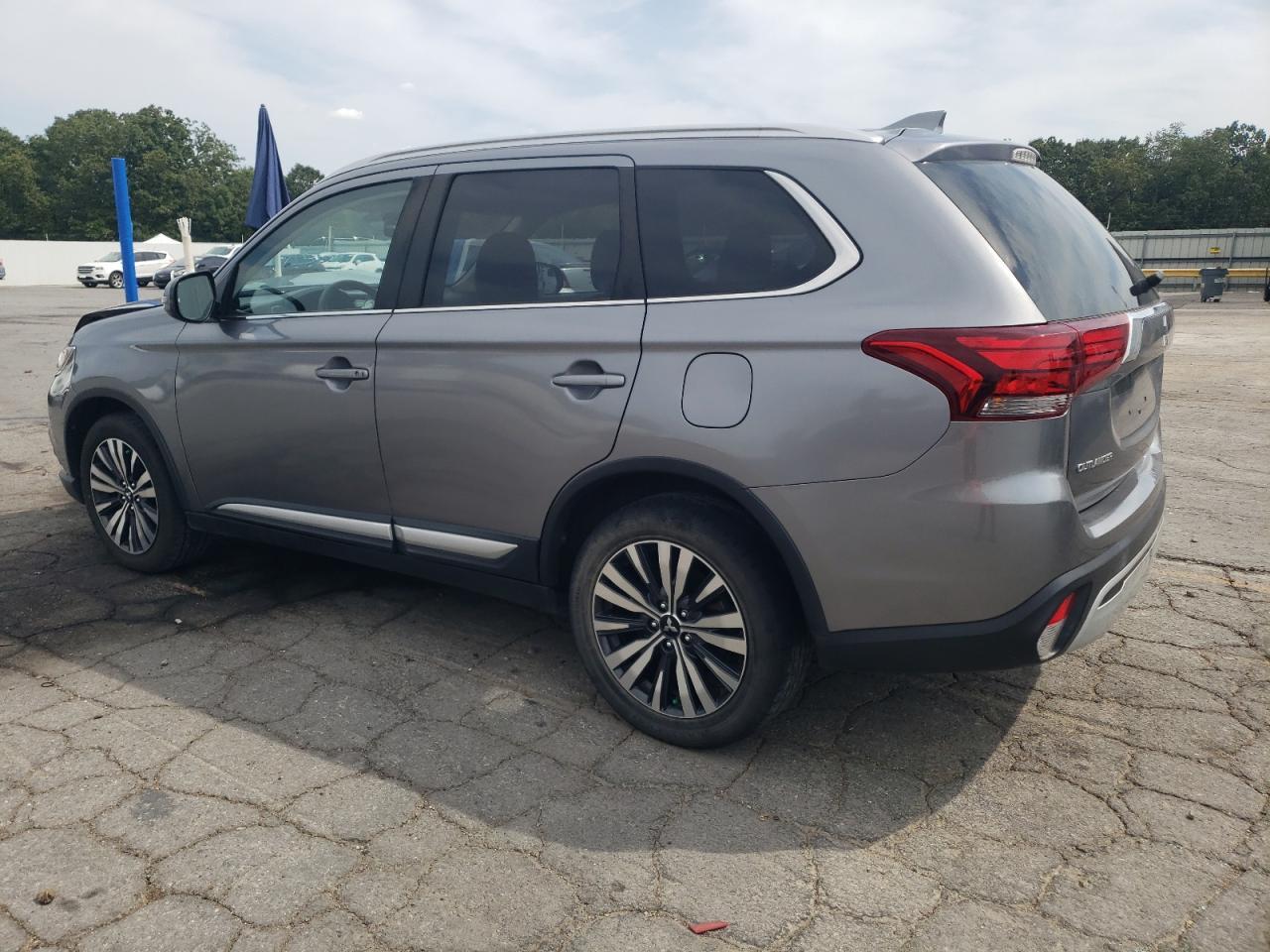 2020 MITSUBISHI outlander