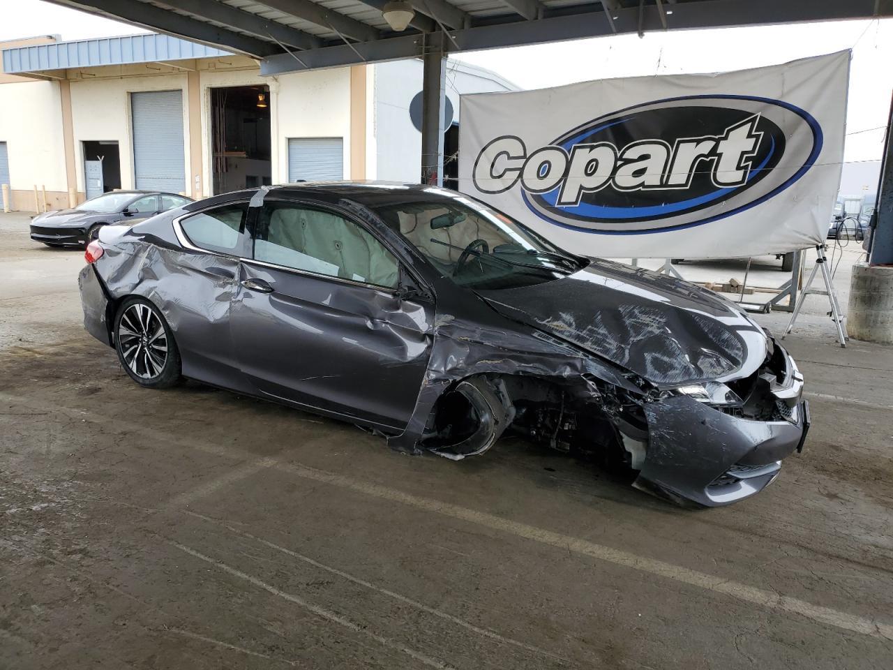2017 HONDA ACCORD
