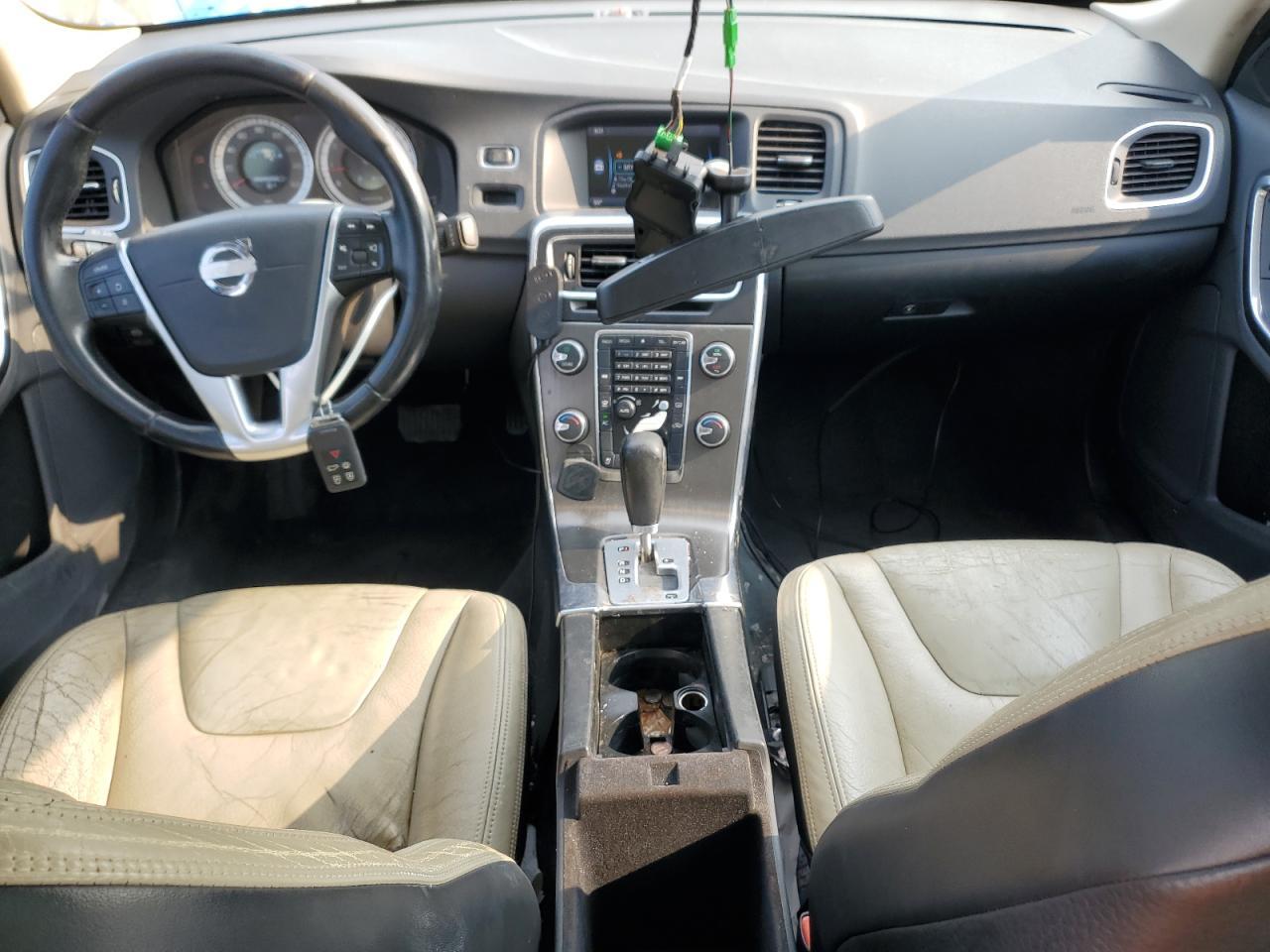 2012 VOLVO S60