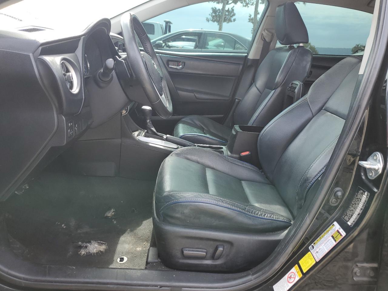 2017 TOYOTA COROLLA