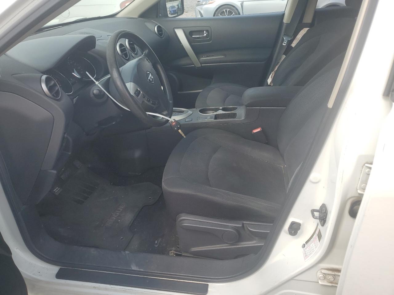 2013 NISSAN ROGUE