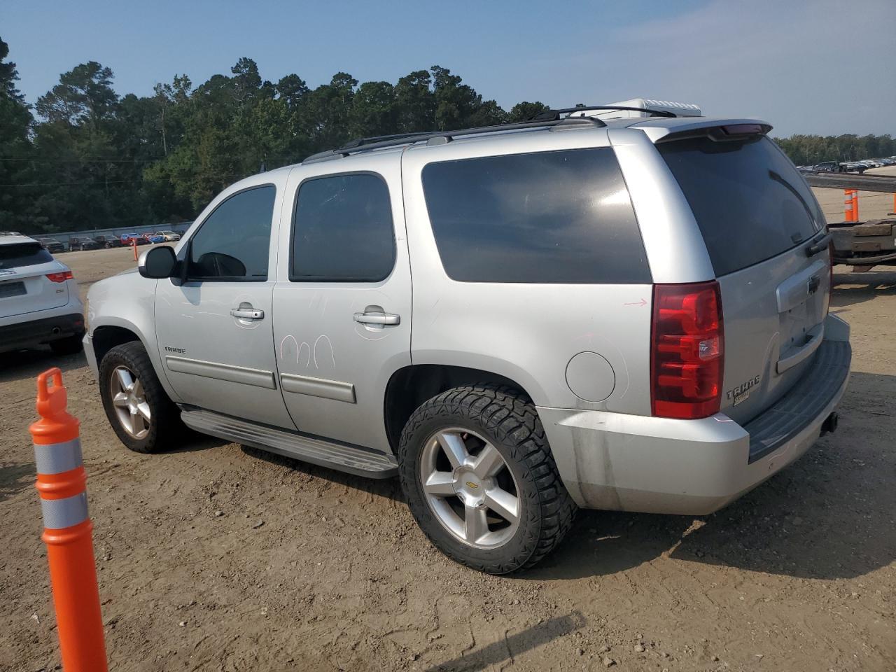 2010 CHEVROLET Tahoe