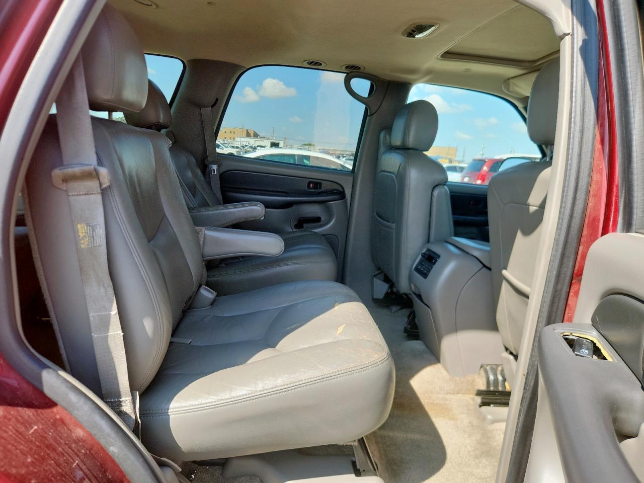 2003 CHEVROLET Tahoe