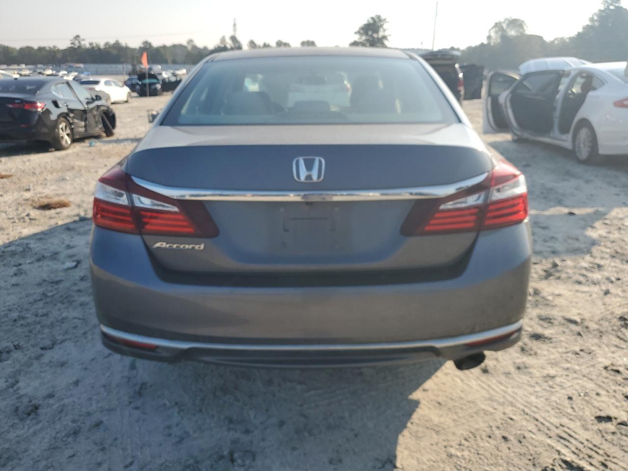 2017 HONDA ACCORD