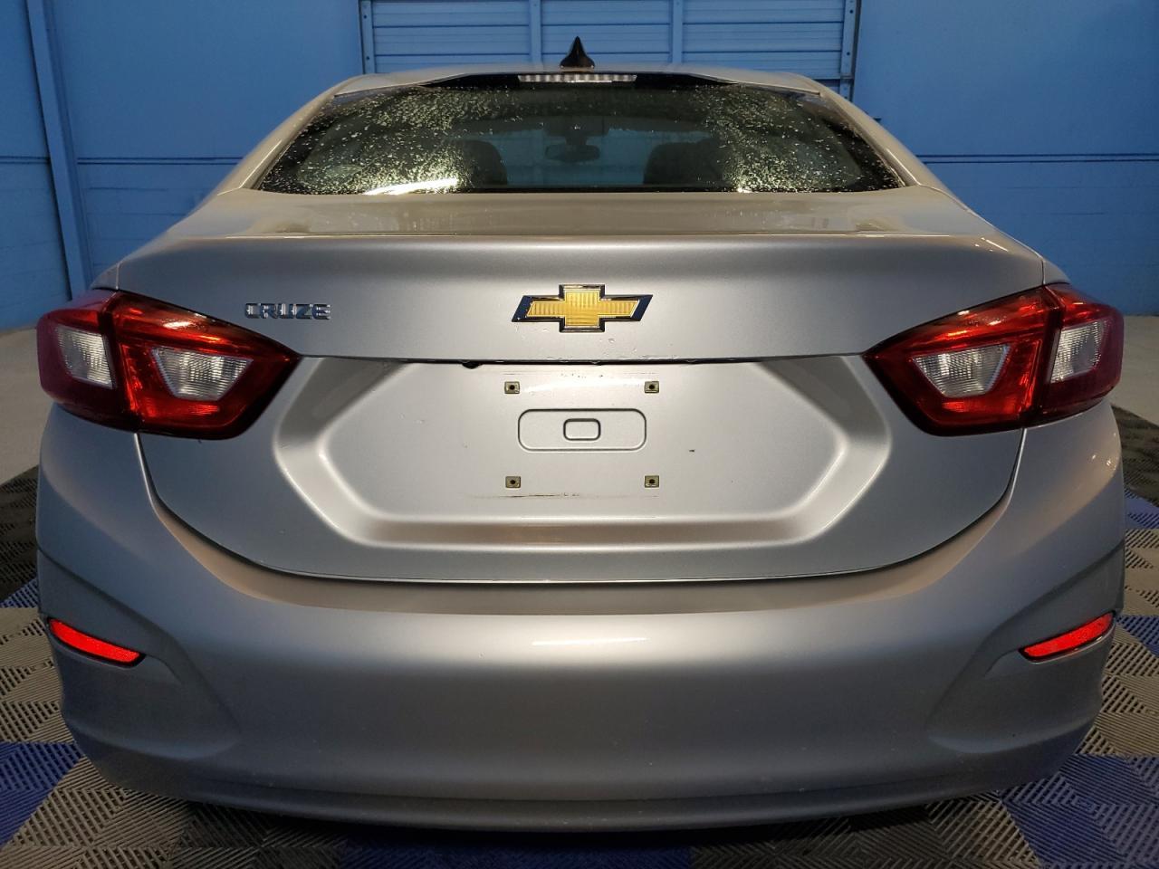 2018 CHEVROLET CRUZE