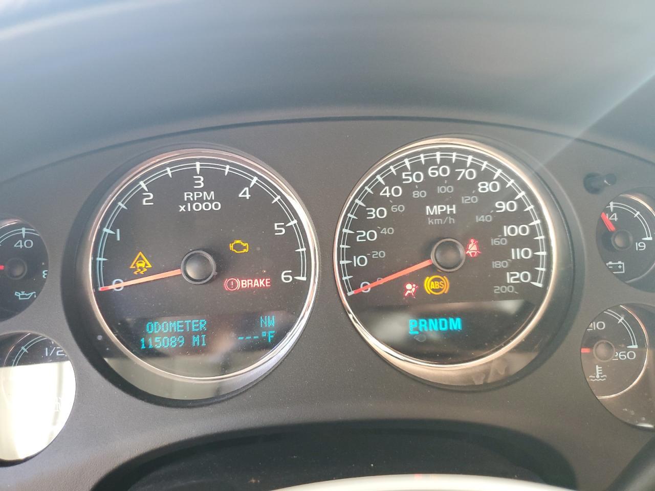 2010 CHEVROLET Tahoe