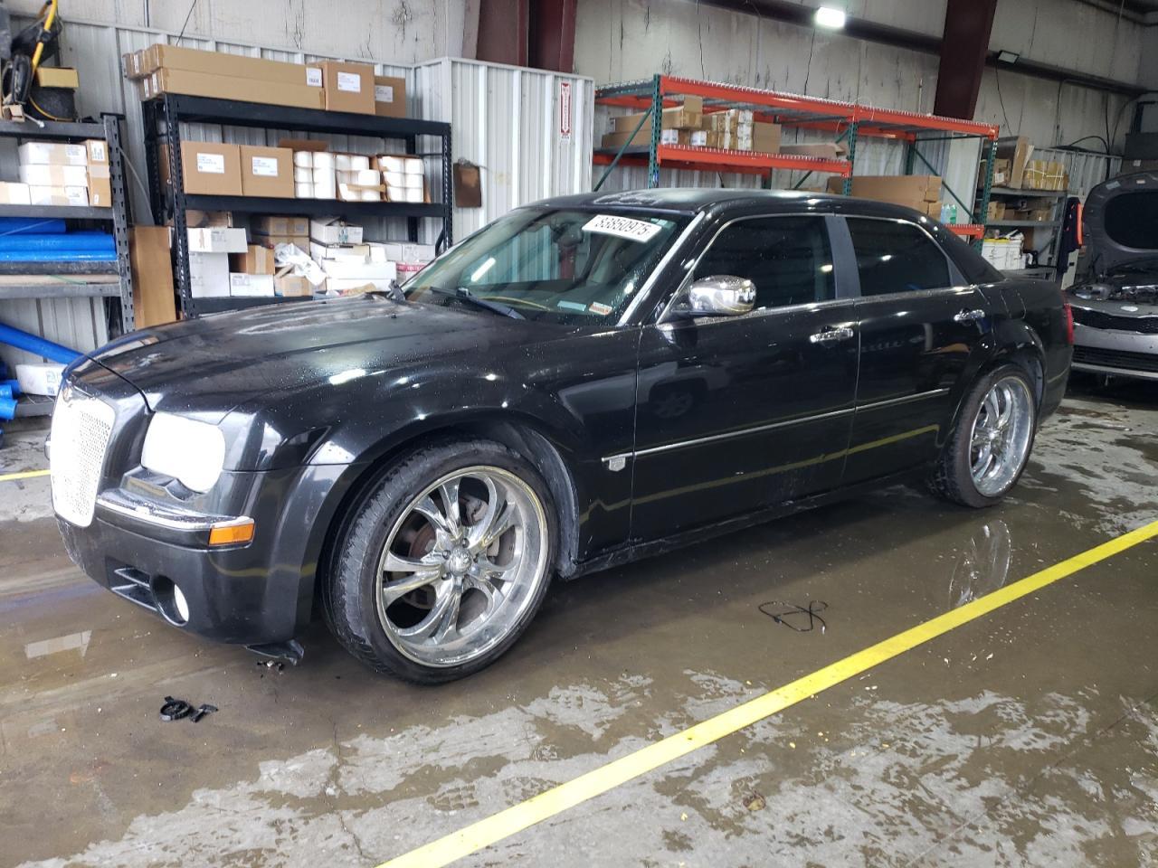 2005 CHRYSLER 300