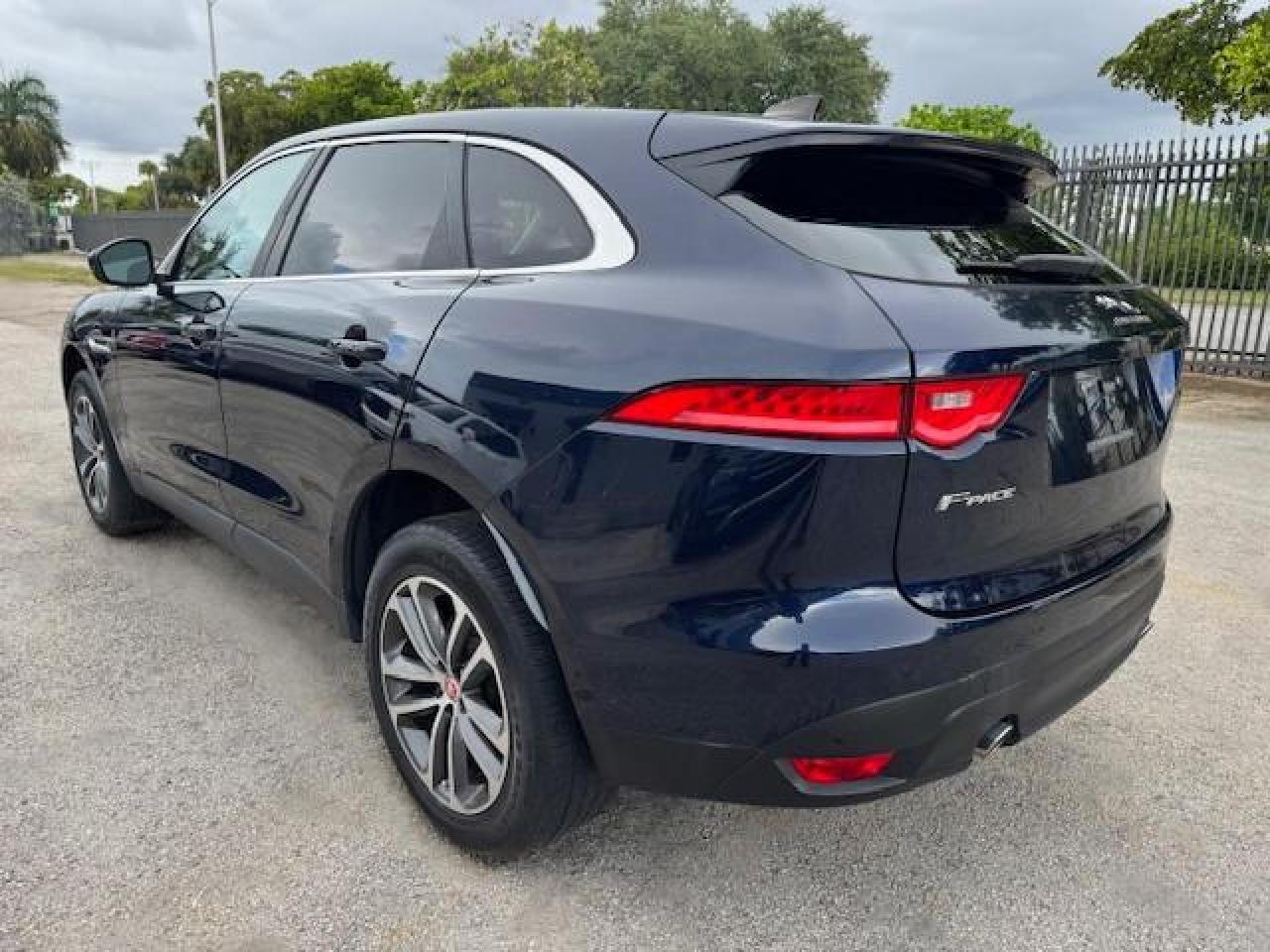 2020 JAGUAR F-Pace