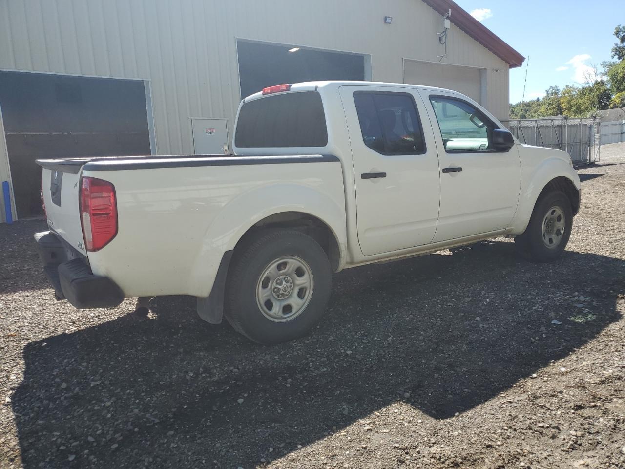 2017 NISSAN Frontier