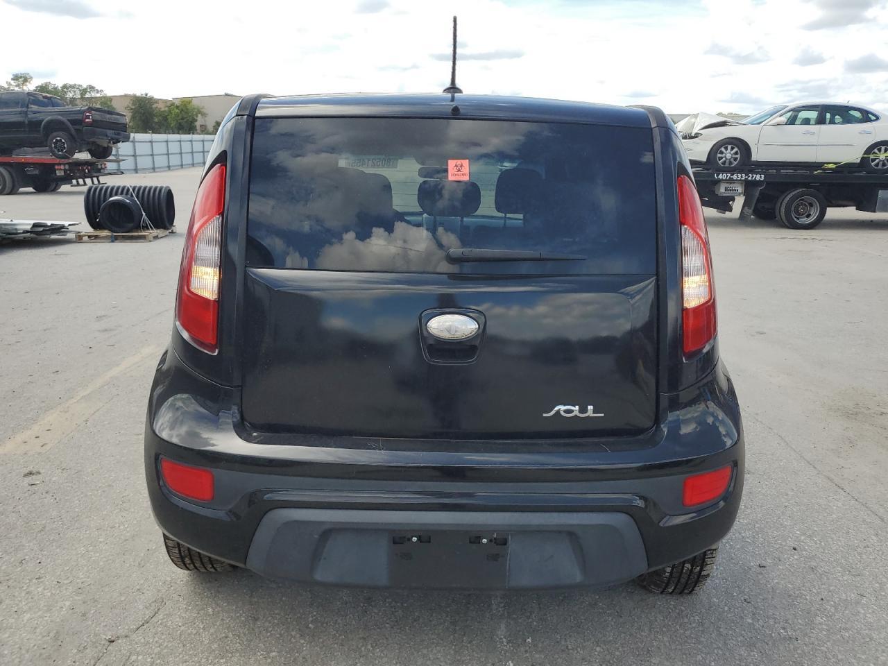 2013 KIA SOUL
