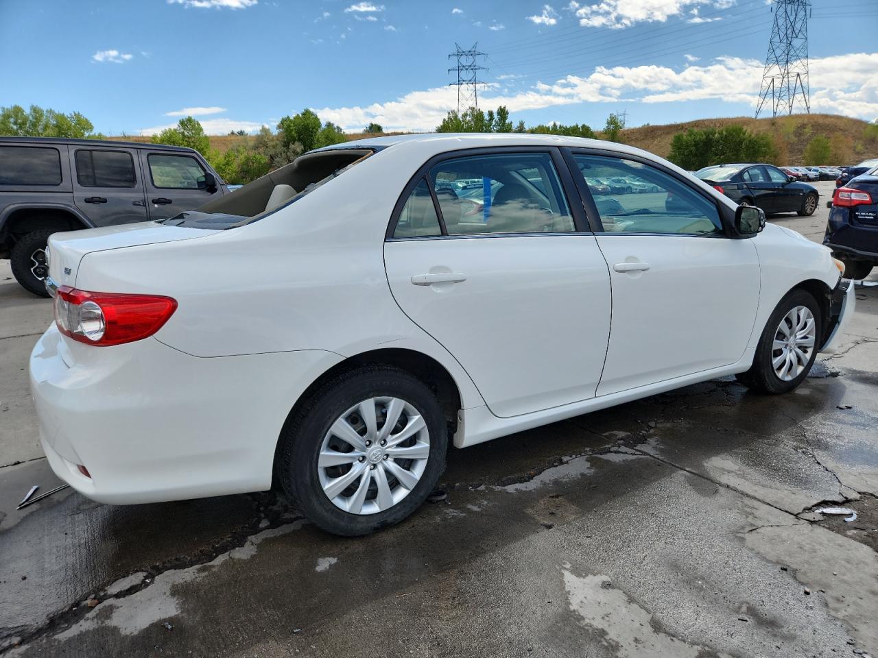 2013 TOYOTA COROLLA