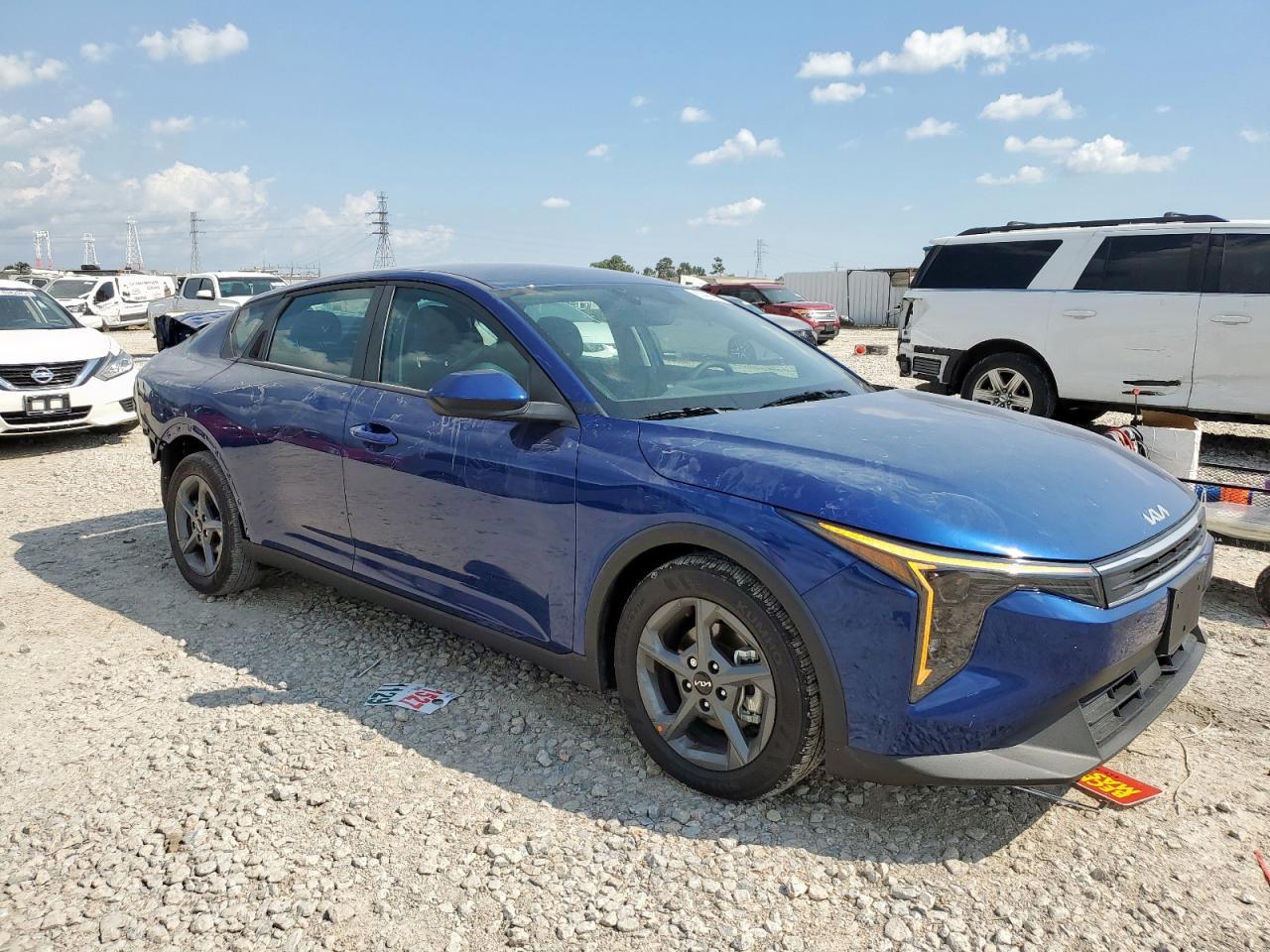 2025 KIA K4