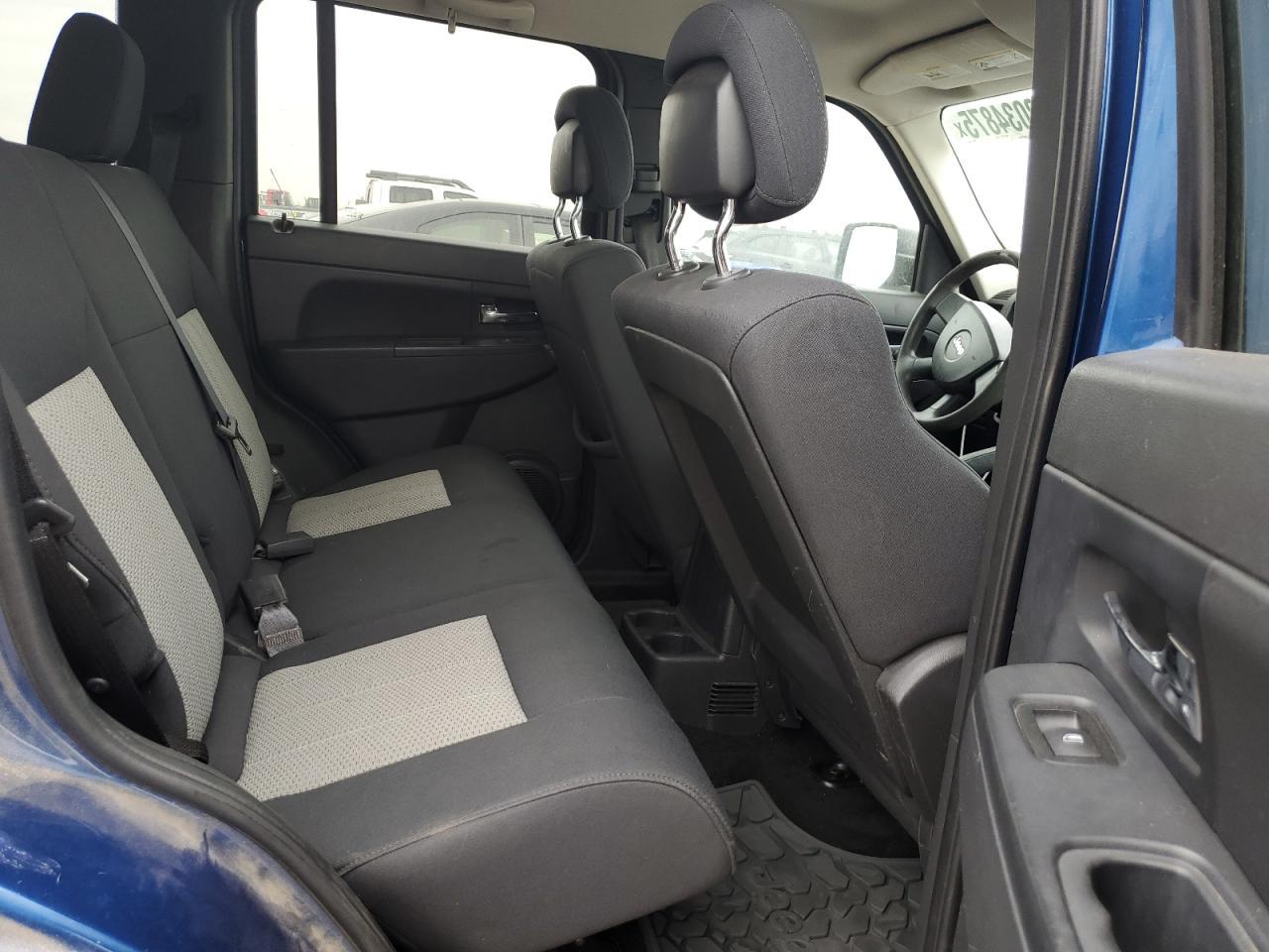 2010 JEEP Liberty