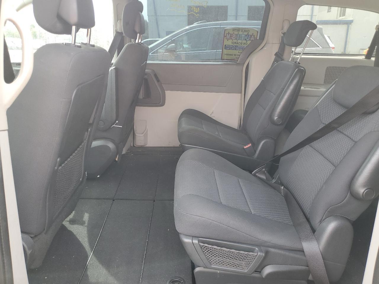 2010 DODGE GRAND CARAVAN