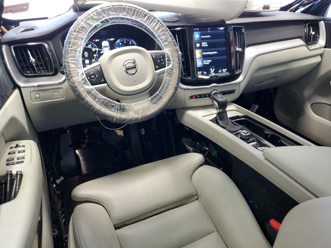 2019 VOLVO XC60
