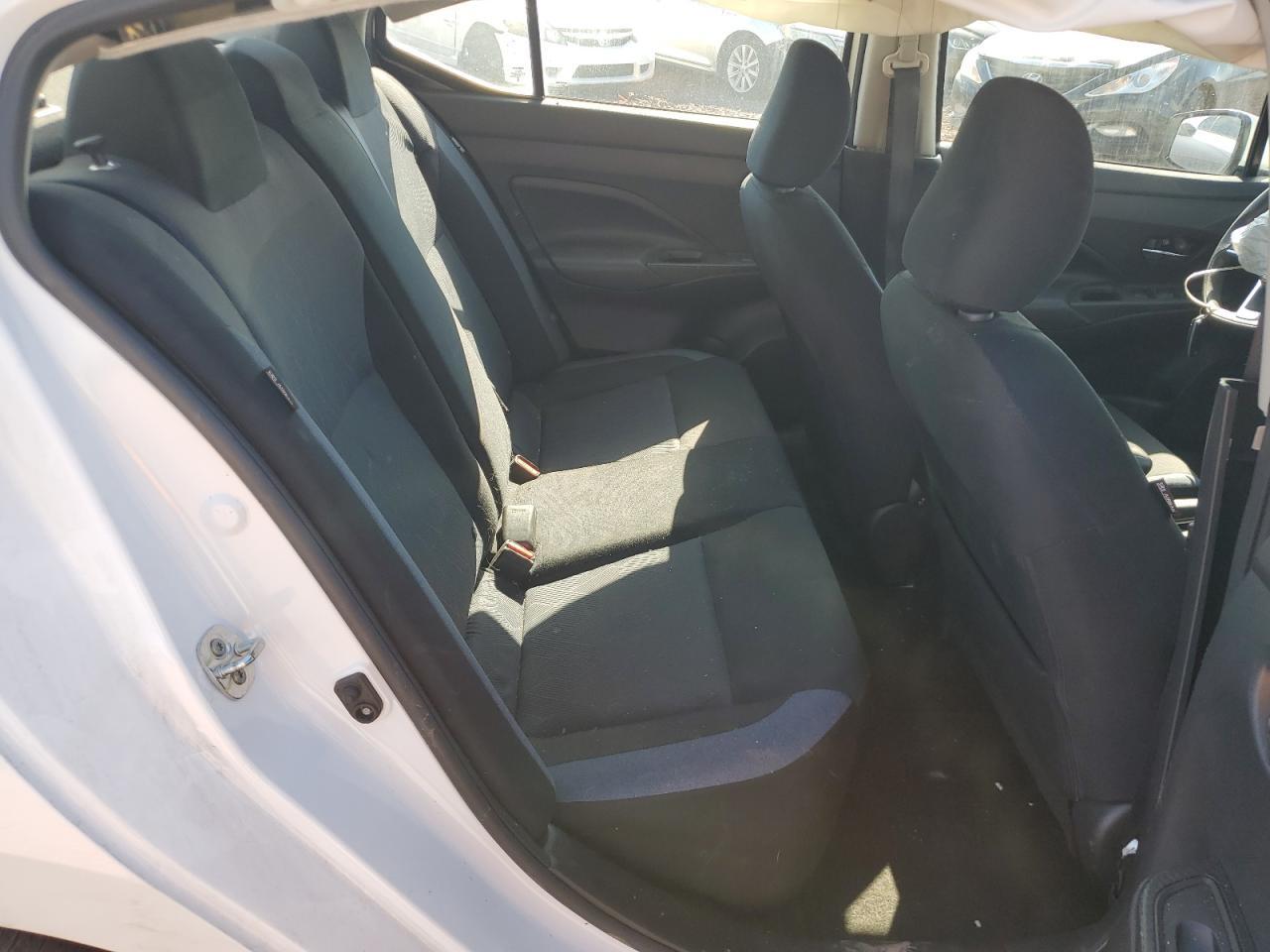 2024 NISSAN VERSA