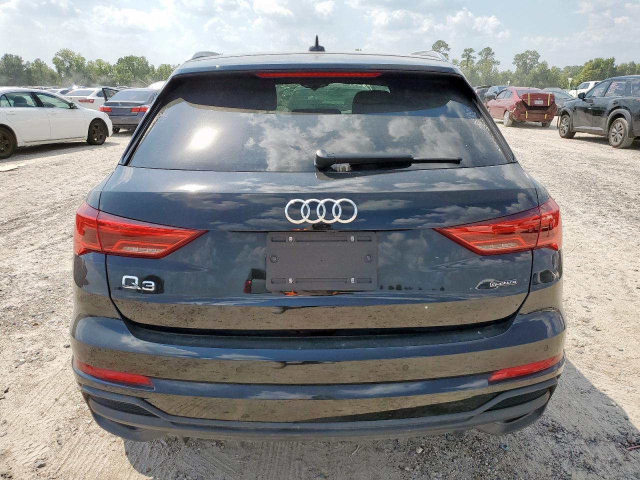 2024 AUDI Q3
