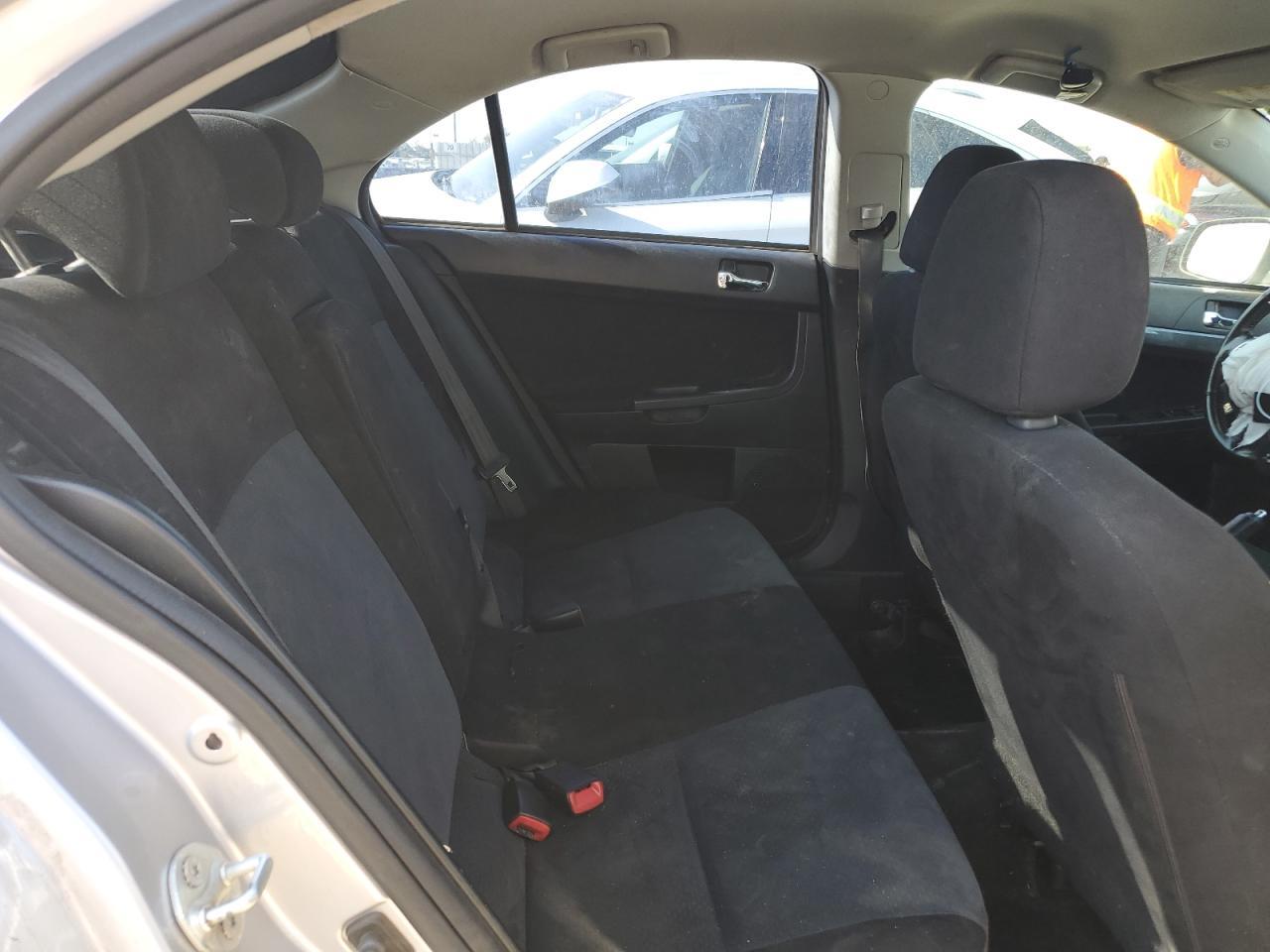 2011 MITSUBISHI LANCER