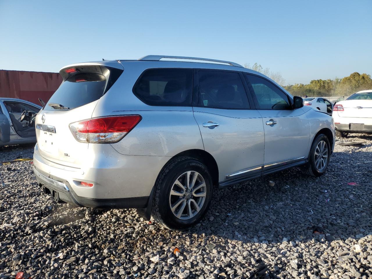 2013 NISSAN PATHFINDER