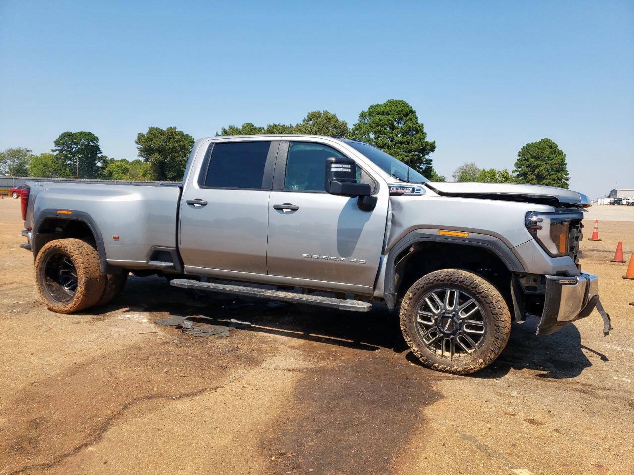 2025 GMC Sierra