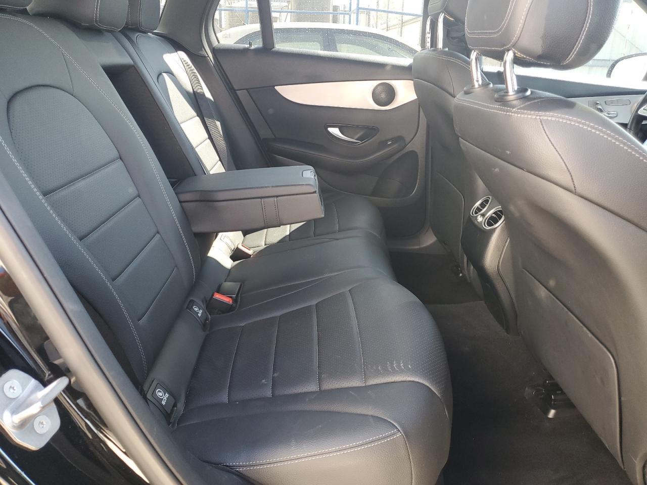 2021 MERCEDES-BENZ GLC-Class