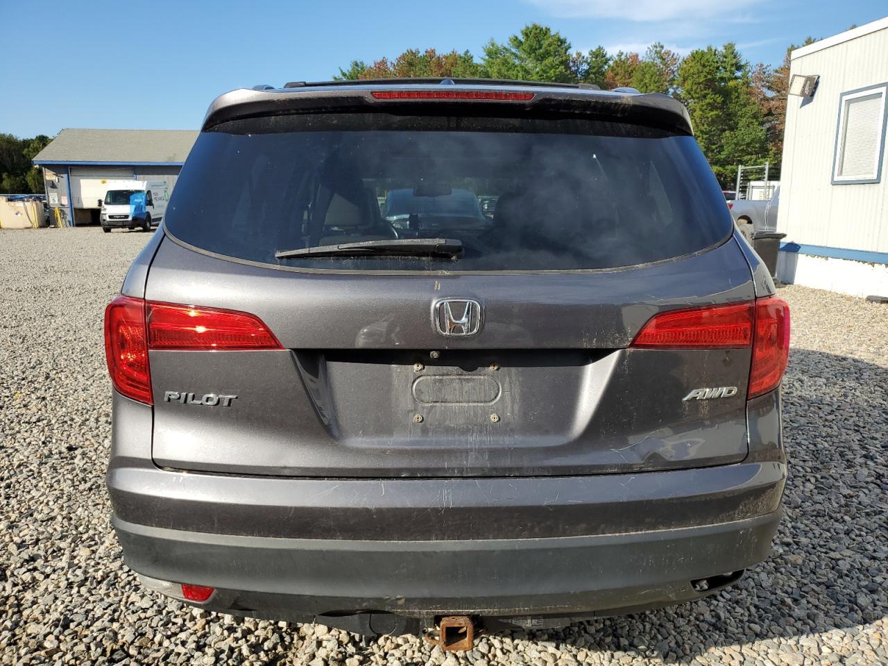 2016 HONDA PILOT