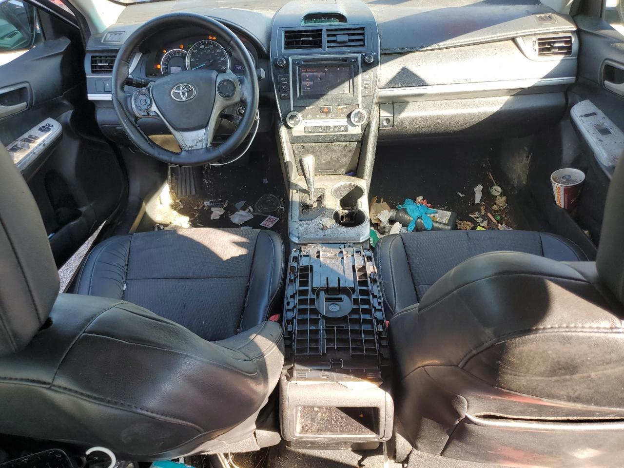 2014 TOYOTA CAMRY
