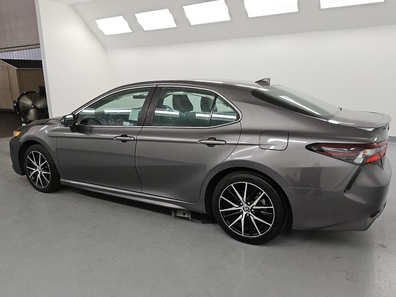 2023 TOYOTA CAMRY