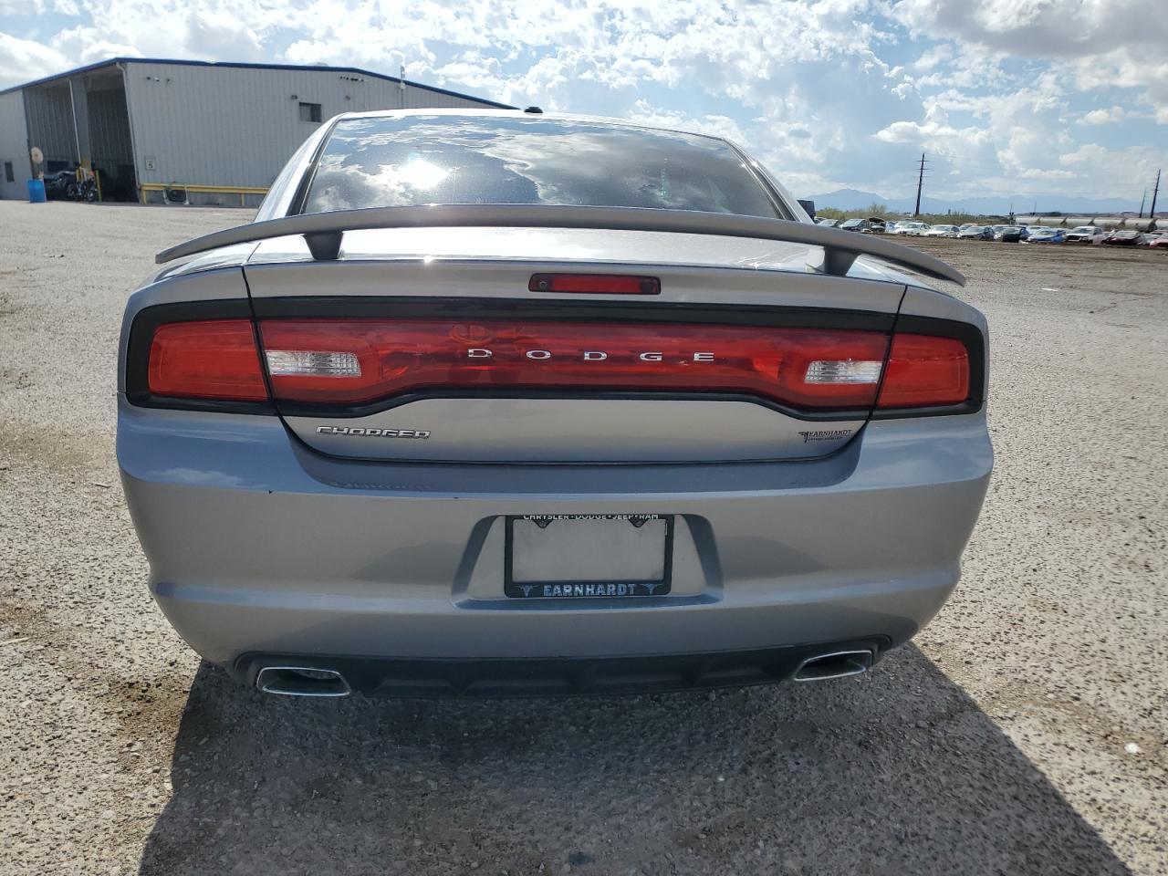 2013 DODGE CHARGER